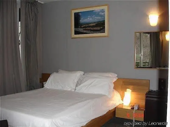 Hotel Du Parc Saint Charles Parijs