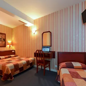 2* Hotel Maison Du Pré