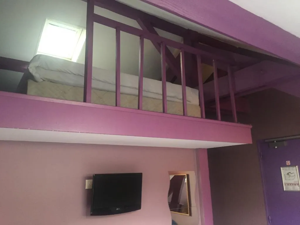 Hotel Du Parc Saint Charles Paris 2*,  France